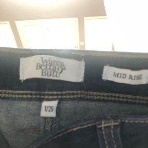 Girls jeans. Size 1. Smoke and pet free.